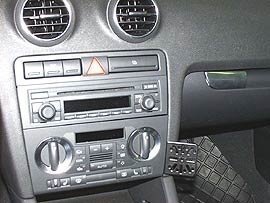 70256 Dash Mount Audi A3 04-CM